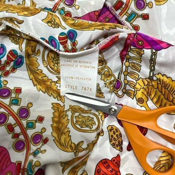 VINTAGE MARY MCFADDEN Satin wrap robe - Picture 5 of 6